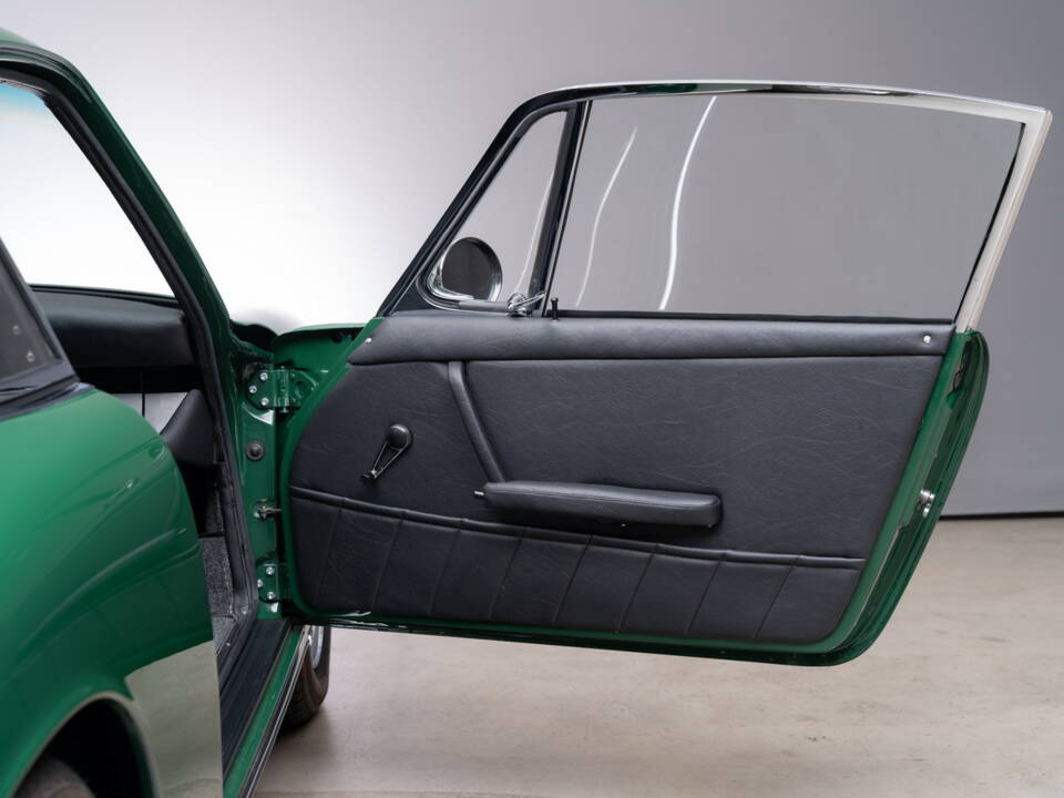 Image 14/23 de Porsche 912 (1966)