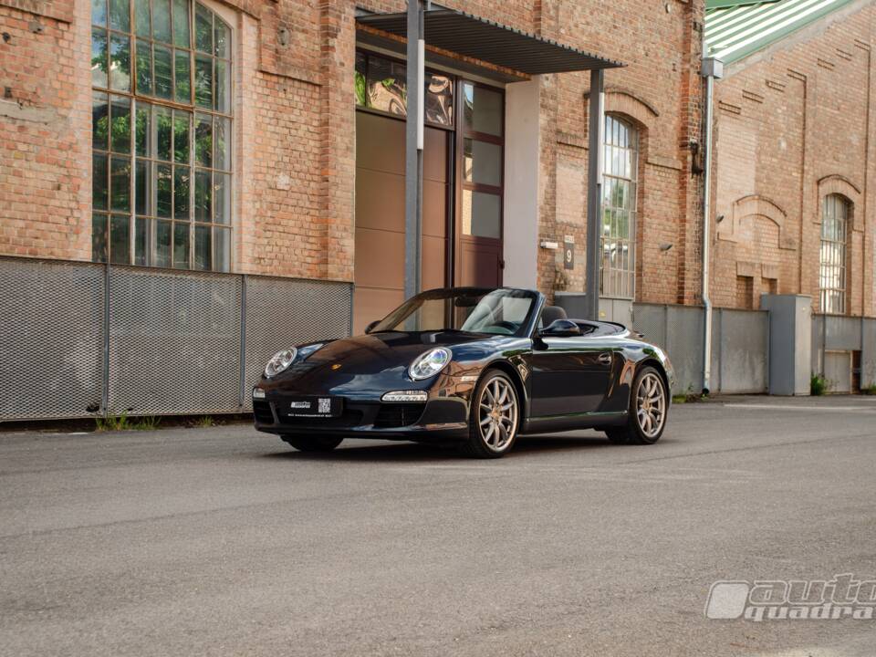 Image 3/15 of Porsche 911 Carrera (2008)