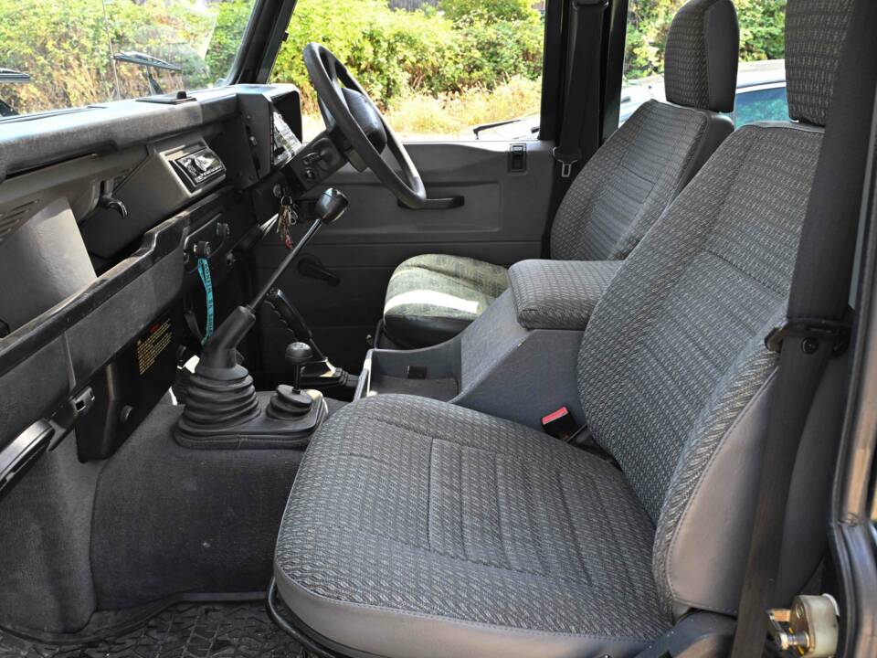 Image 30/50 of Land Rover Defender 110 300Tdi (1998)