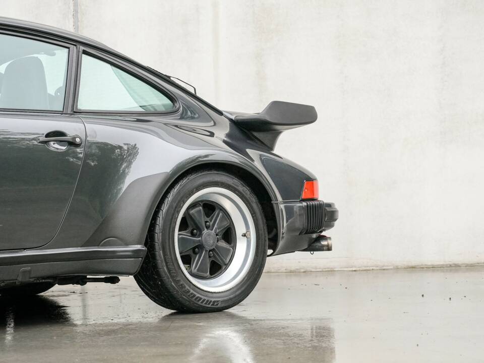 Bild 38/50 von Porsche 911 Turbo 3.3 (1986)