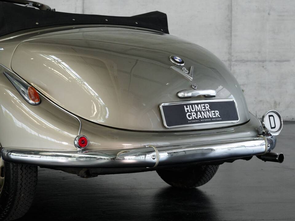 Immagine 12/50 di BMW 502 Baur (1955)