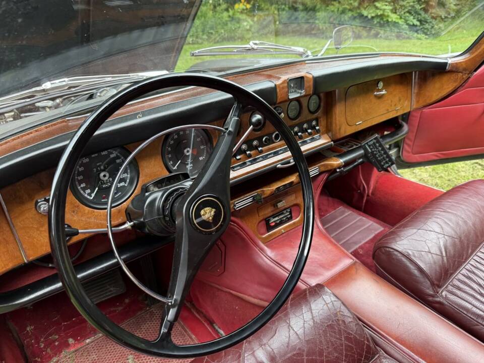 Bild 2/8 von Jaguar 420 G (1968)