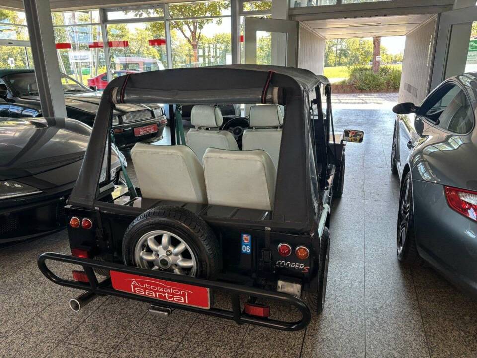 Image 21/25 de Mini Moke (1993)
