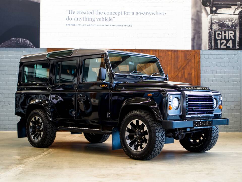 Bild 1/30 von Land Rover Defender 110 (2013)