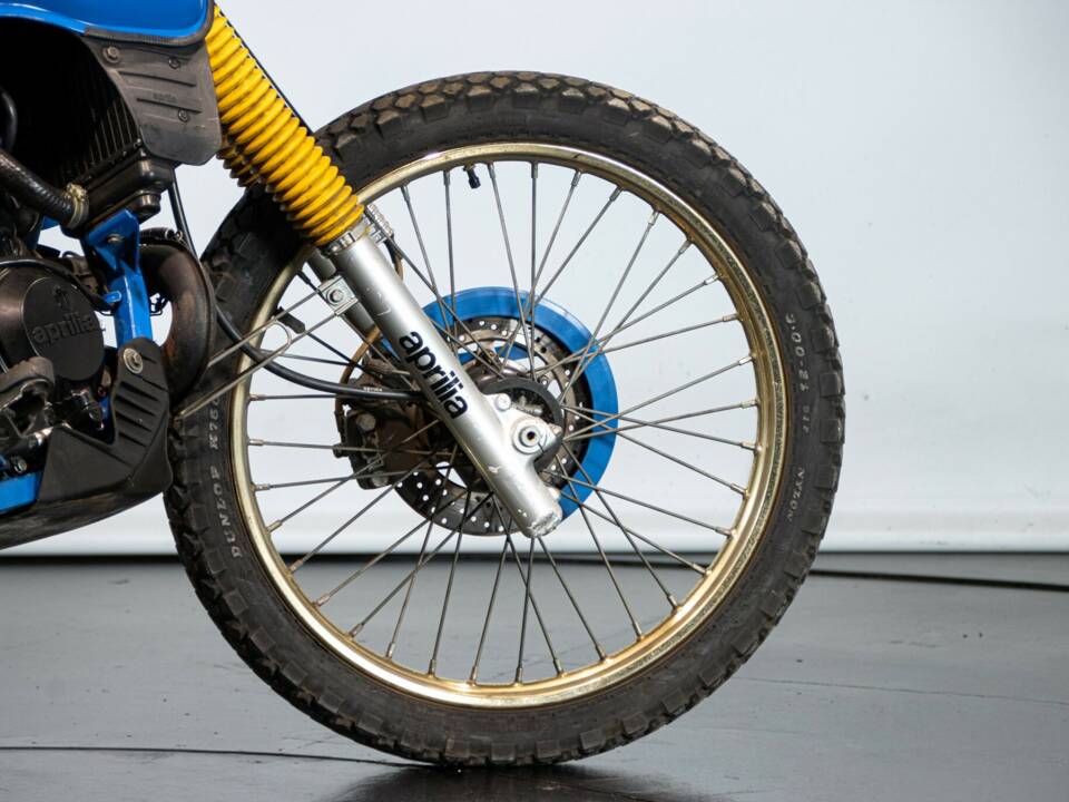 Image 10/50 de Aprilia ETX 125 (1987)