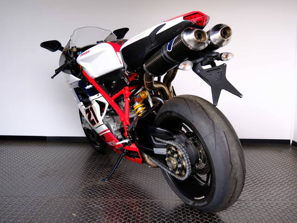 Image 66/98 of Ducati 1098 R (2010)