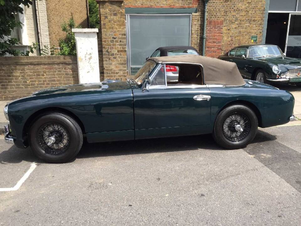 Afbeelding 35/50 van Aston Martin DB 2&#x2F;4 Mk I DHC (1954)