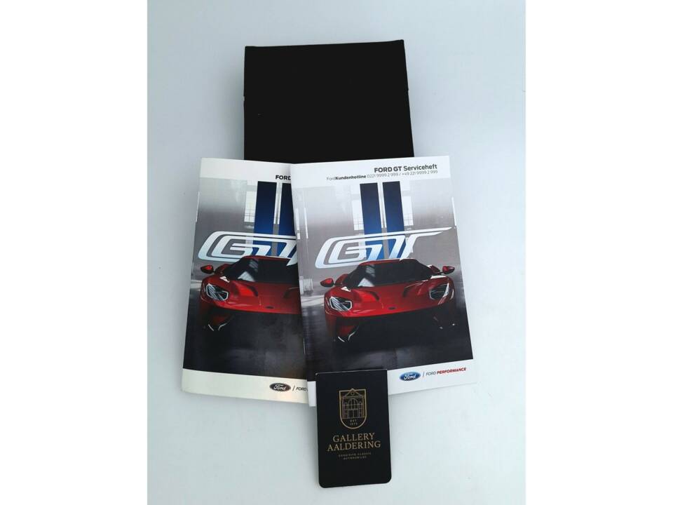 Image 7/50 of Ford GT Carbon Series (2021)