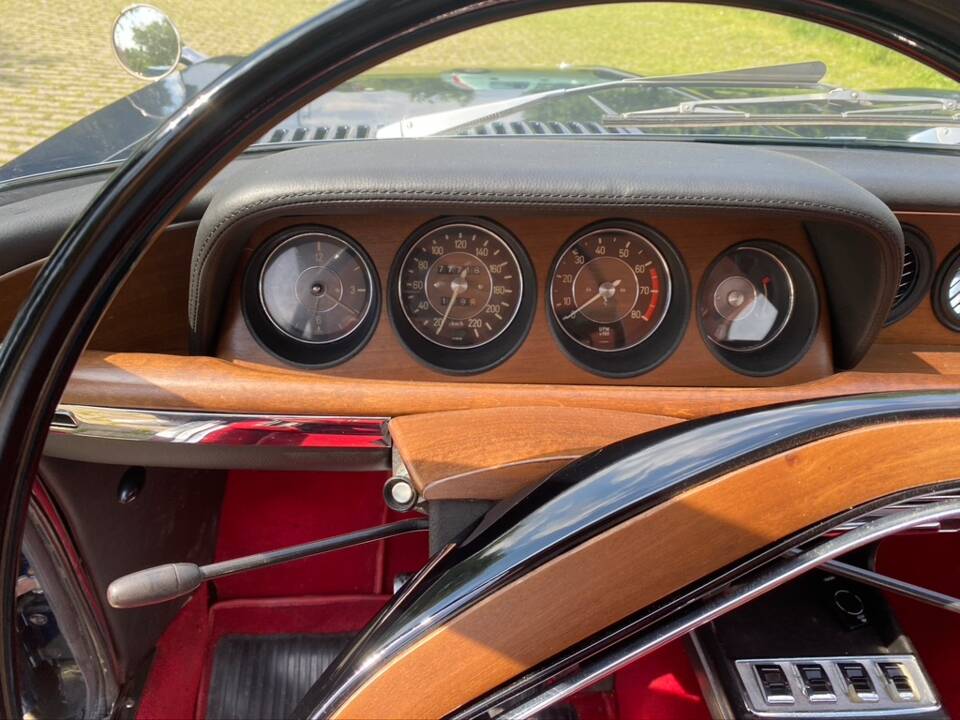 Bild 43/51 von BMW 2000 CS (1968)