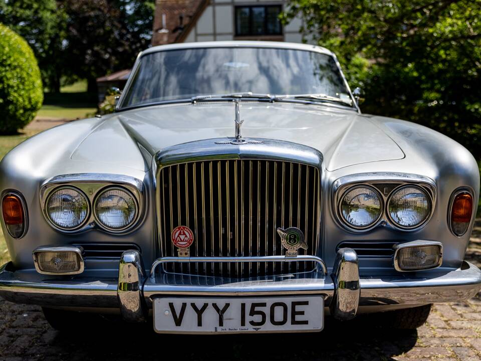 Afbeelding 30/50 van Bentley T 1 (1967)