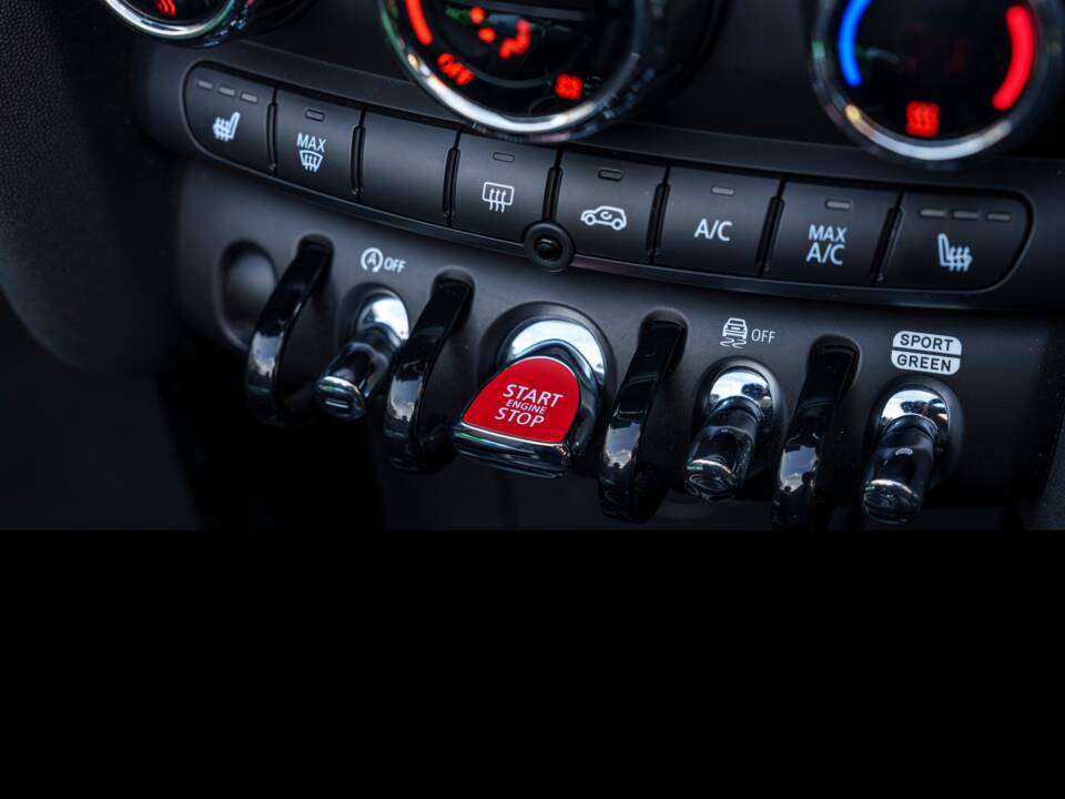 Imagen 21/28 de Mini Cooper (2023)