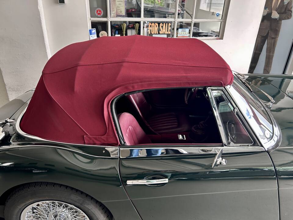 Immagine 15/31 di Austin-Healey 3000 Mk II (BJ7) (1962)
