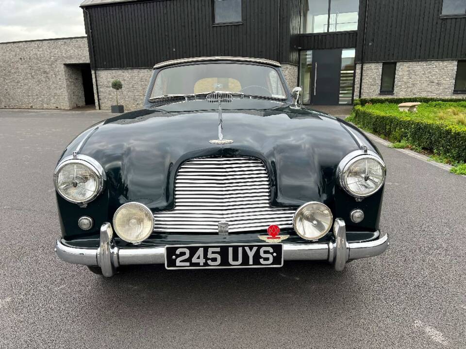 Afbeelding 36/50 van Aston Martin DB 2&#x2F;4 Mk I DHC (1954)