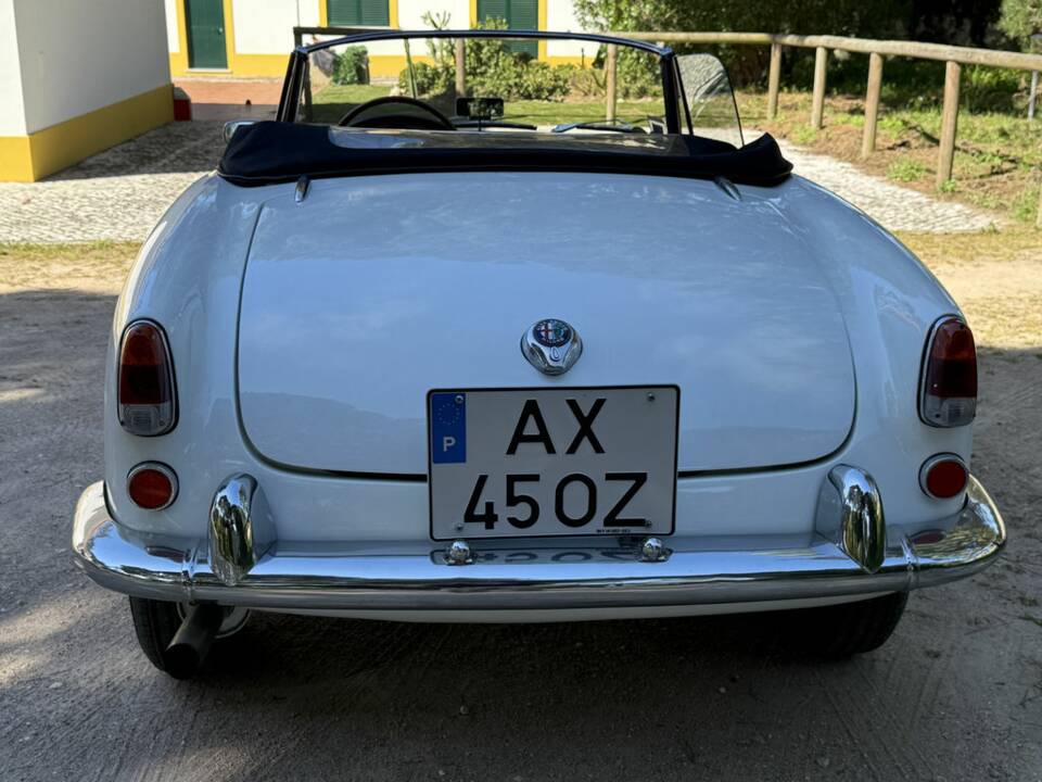Bild 6/8 von Alfa Romeo Giulietta Spider (1960)