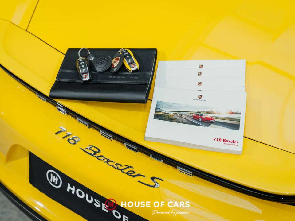 Image 25/25 of Porsche 718 Boxster S (2016)