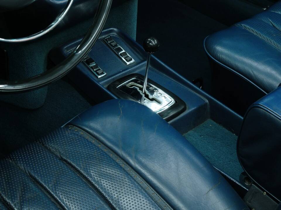 Image 25/50 of Mercedes-Benz 280 SE 3,5 (1970)