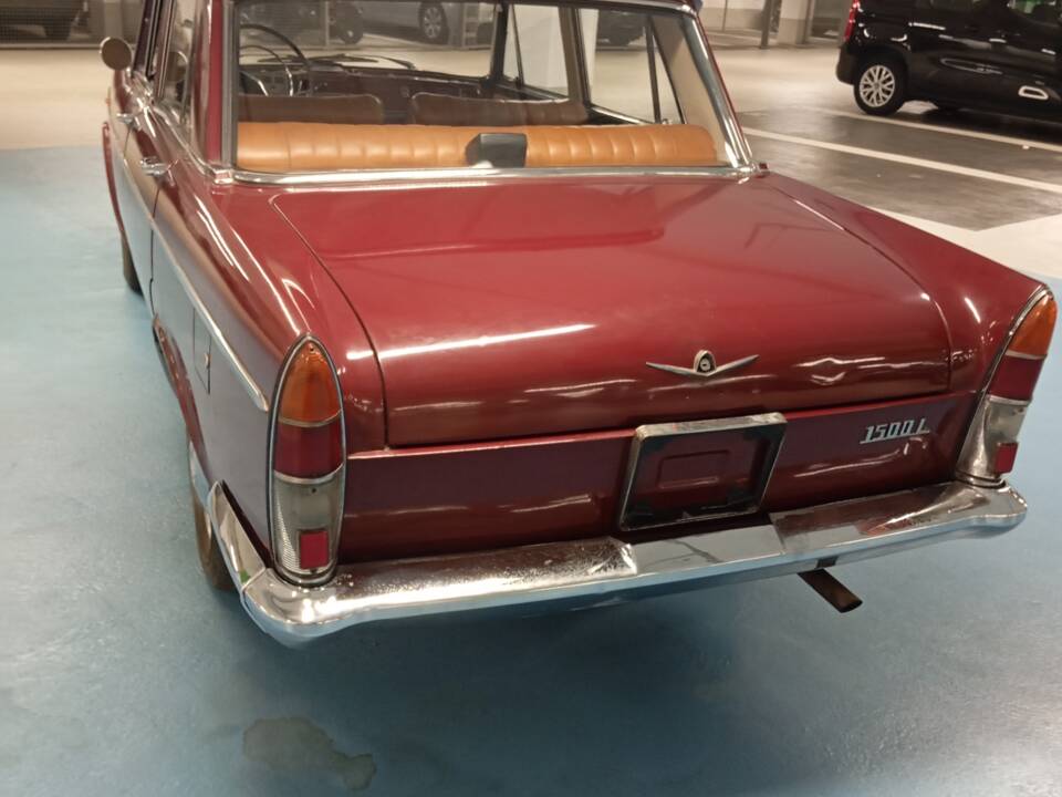 Image 22/50 of FIAT 1500 L (1965)