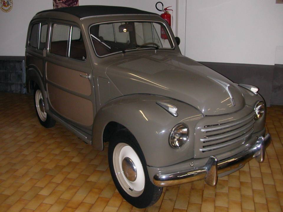 Image 1/9 de FIAT 500 C Belvedere (1952)