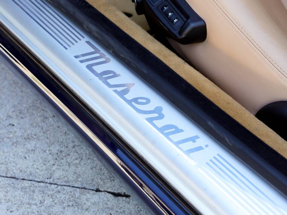 Image 34/53 de Maserati 4200 Cambiocorsa (2003)