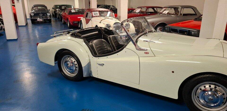 Image 8/41 of Triumph TR 3A (1960)