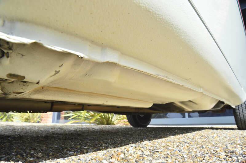 Image 22/35 of Peugeot 205 (1985)