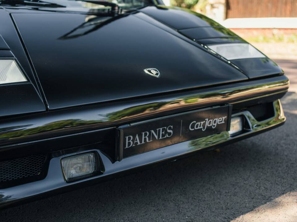 Imagen 22/51 de Lamborghini Countach 25th Anniversary (1990)