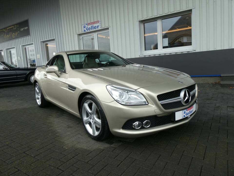 Image 1/15 de Mercedes-Benz SLK 250 (2011)