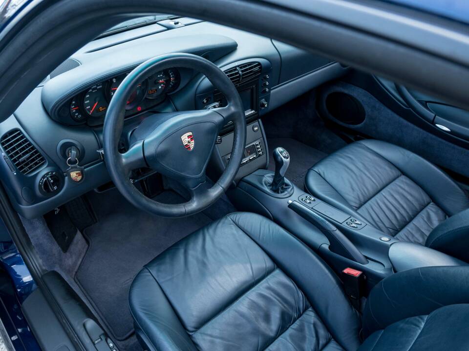 Image 30/46 of Porsche 911 Turbo (2001)