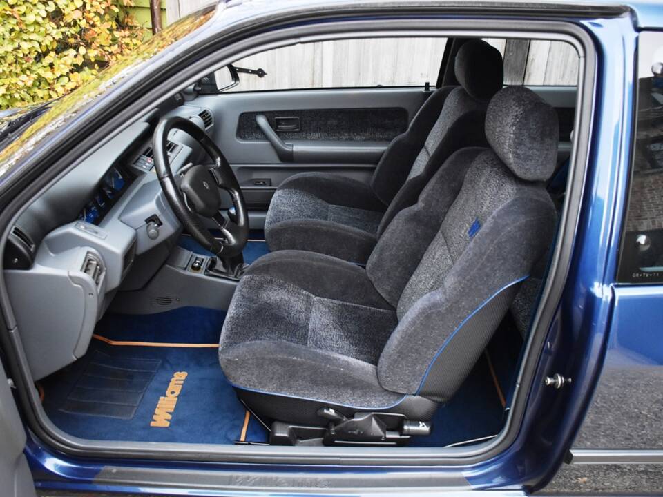 Bild 24/37 von Renault Clio I Williams (1994)