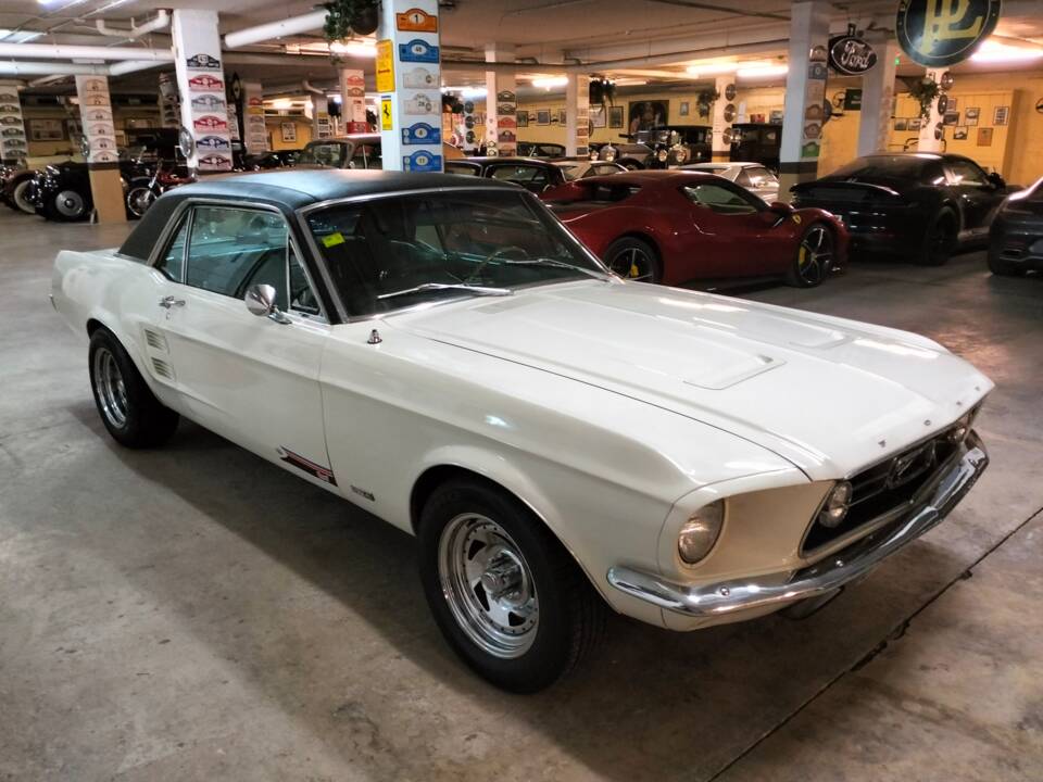 Image 3/7 of Ford Mustang 289 GTA (1967)