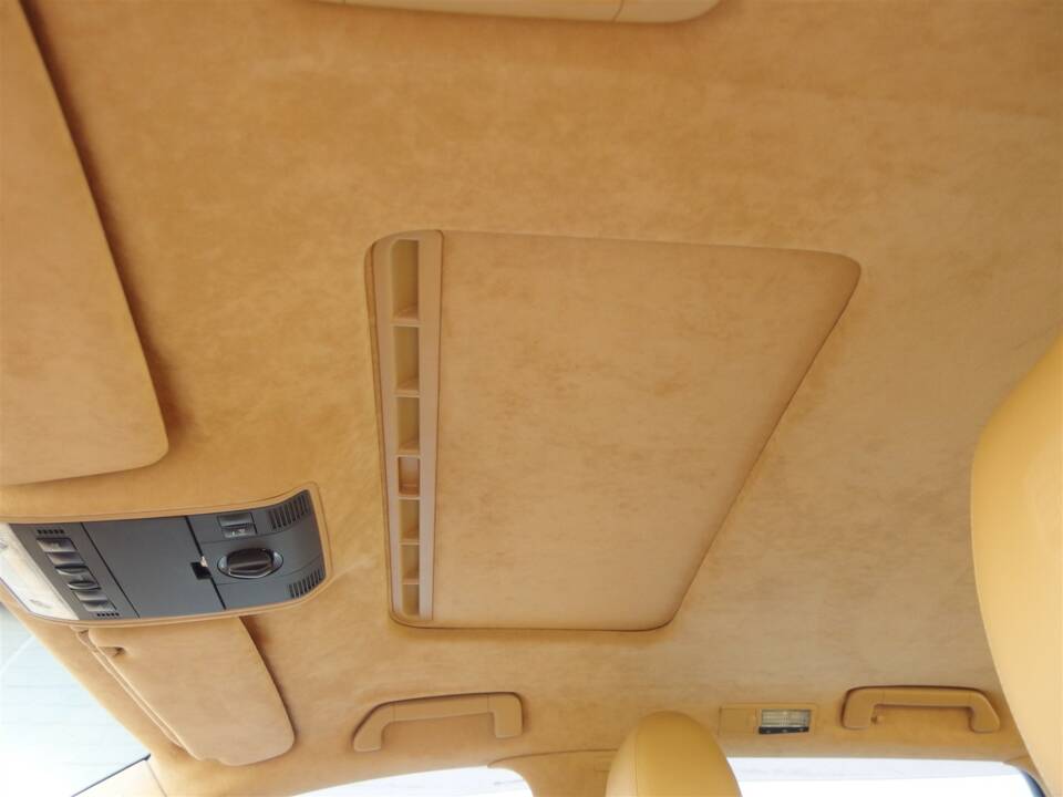 Image 57/93 of Porsche Cayenne Turbo (2007)