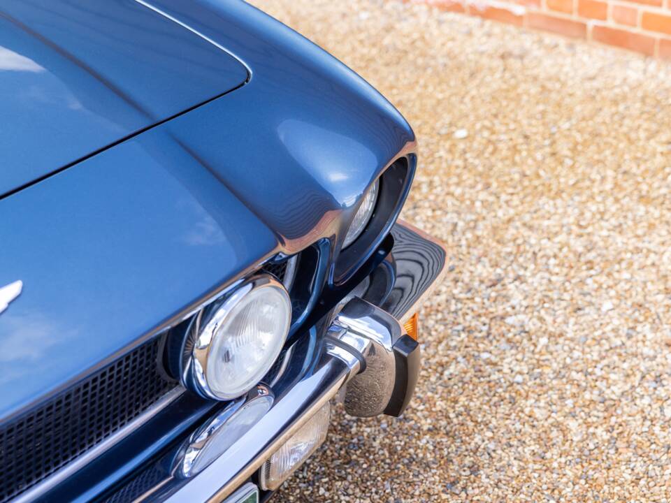 Bild 22/70 von Aston Martin V8 EFi (1988)