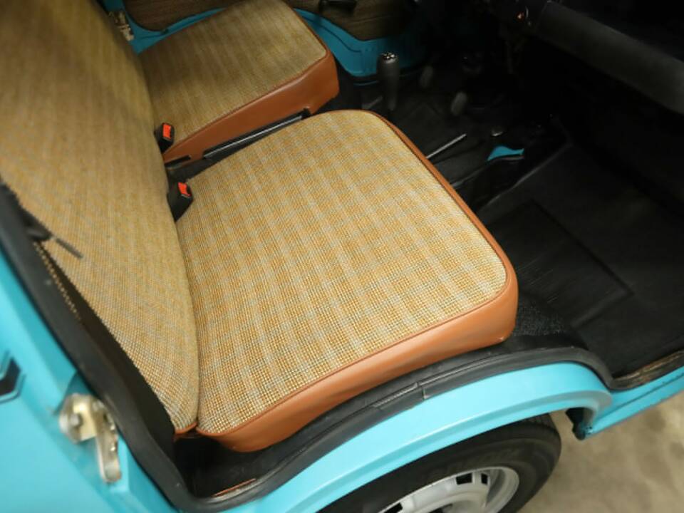 Image 35/50 of FIAT 900E (1980)