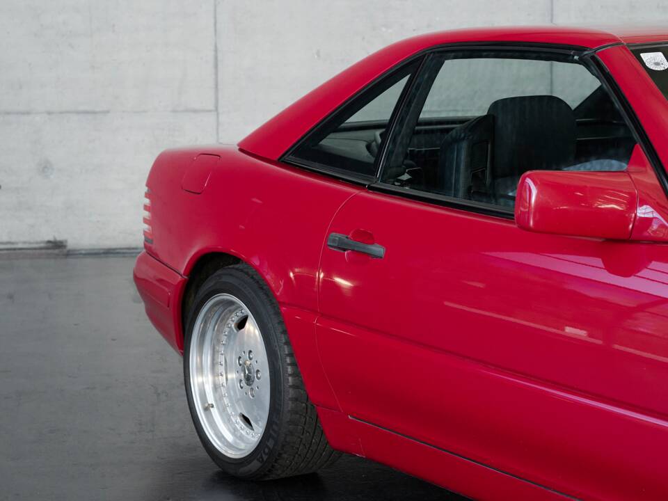 Image 23/50 de Mercedes-Benz SL 500 (1996)