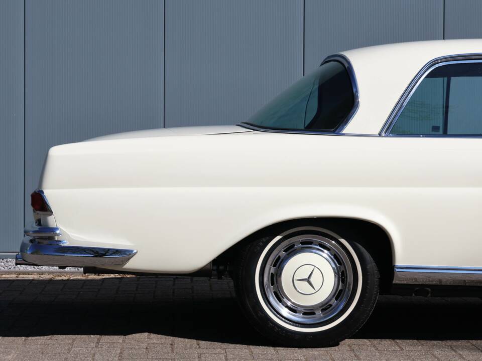 Imagen 19/43 de Mercedes-Benz 280 SE (1968)