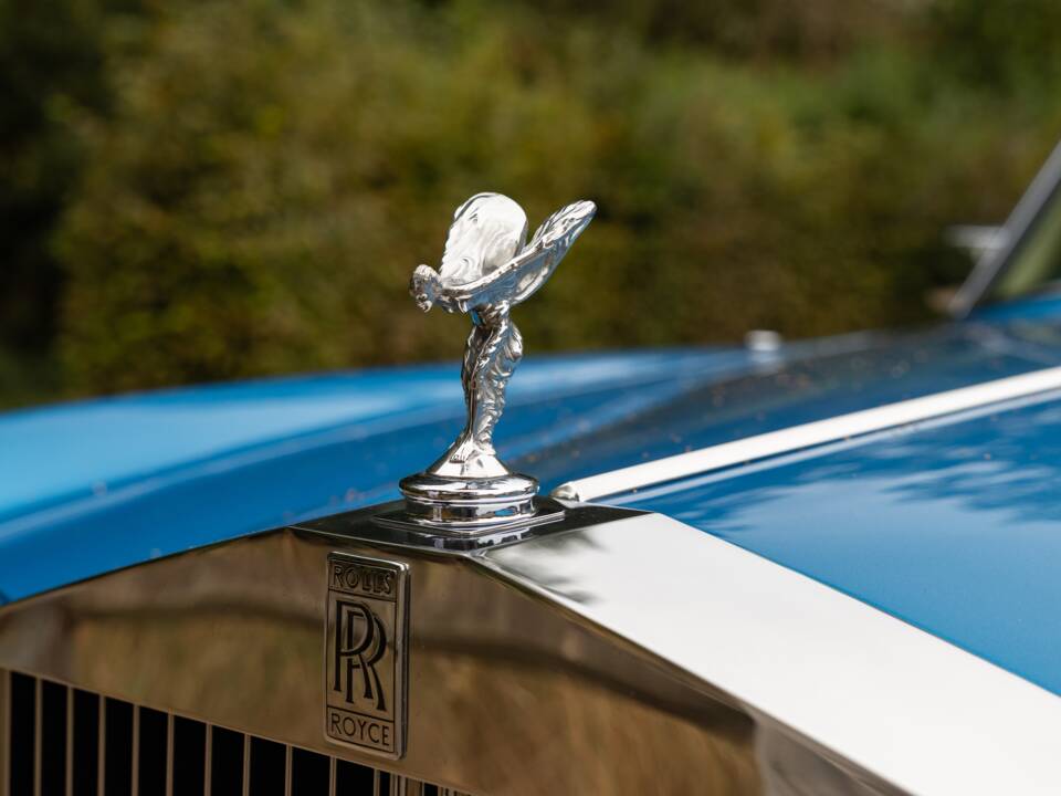 Image 19/50 of Rolls-Royce Silver Shadow II (1979)