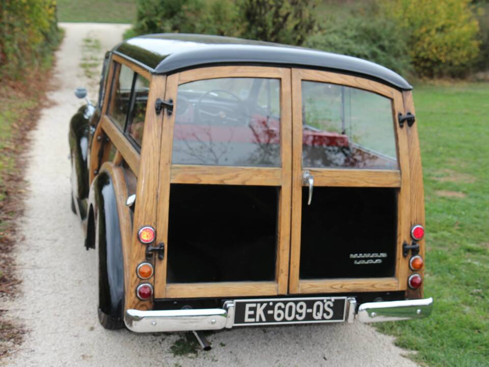 Image 22/50 de Morris Minor 1000 Traveller (1967)