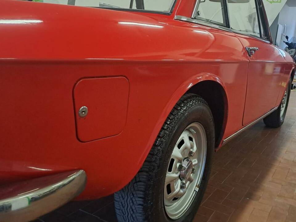 Image 20/33 of Lancia Fulvia Coupe (1973)