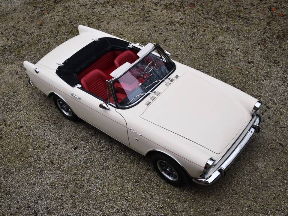 Image 12/42 de Sunbeam Tiger Mk I (1966)