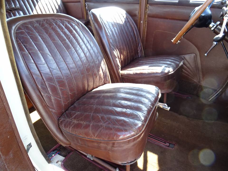 Bild 48/50 von Morris Eight (1939)