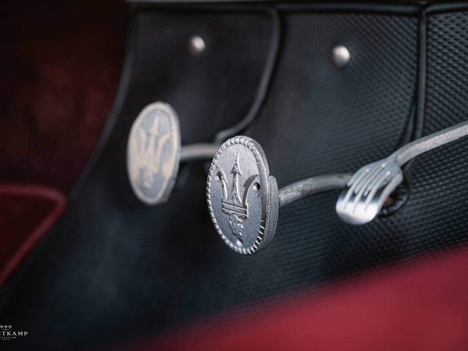 Image 30/32 of Maserati A6 1500 Turismo Berline (1949)