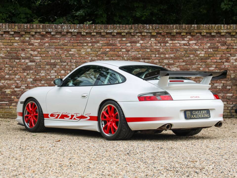 Immagine 25/50 di Porsche 911 GT3 RS (2004)