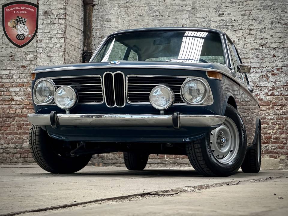 Image 4/45 of BMW 2002 ti (1970)