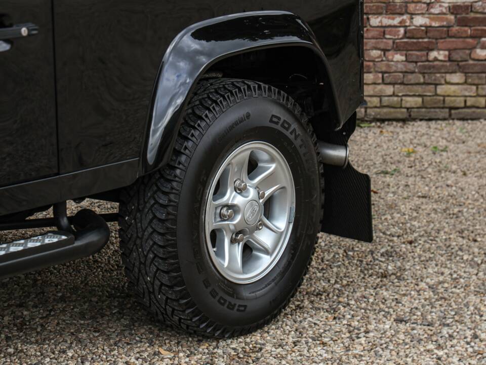Bild 21/50 von Land Rover Defender 90 (2013)