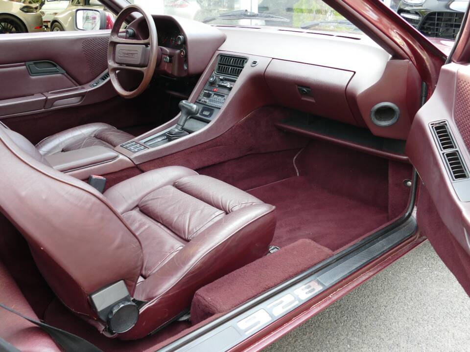 Bild 17/20 von Porsche 928 S (1982)