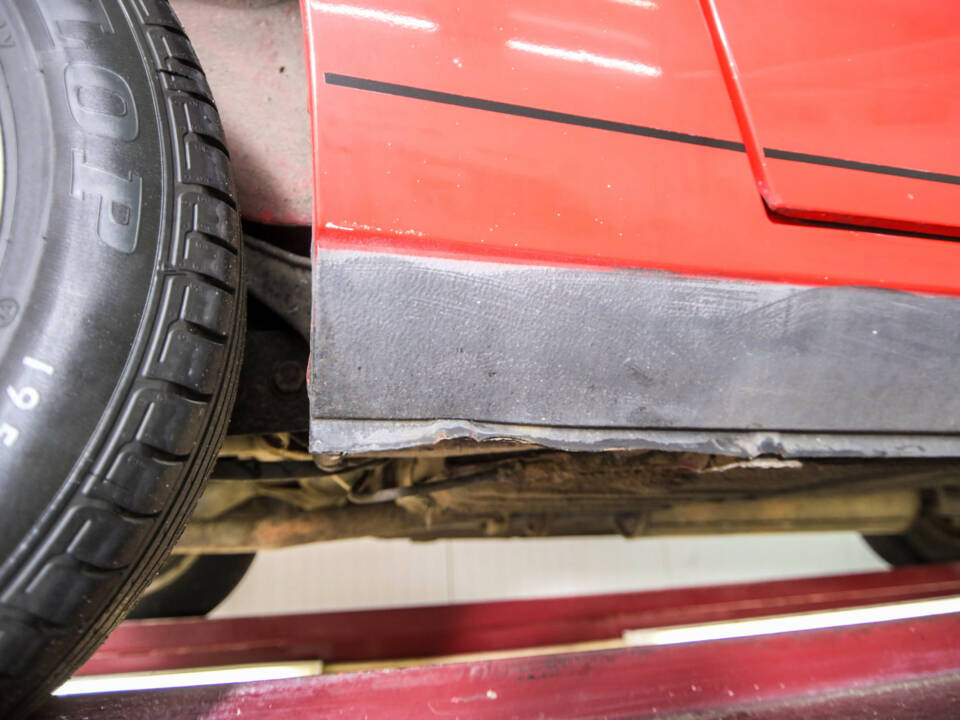 Immagine 49/50 di Porsche 924 S (1987)