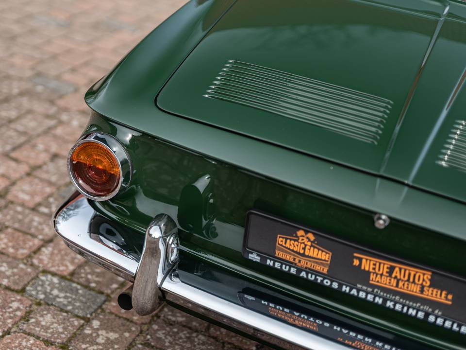 Image 15/38 of Volkswagen Karmann Ghia 1500 (1968)