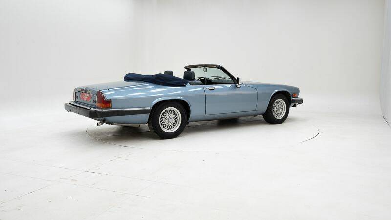 Image 2/15 of Jaguar XJS 5.3 V12 (1990)