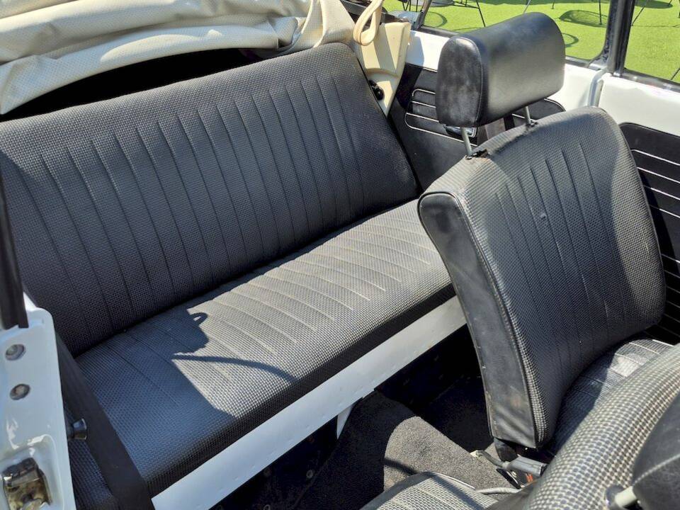 Image 45/73 of Volkswagen Beetle 1300 (1972)
