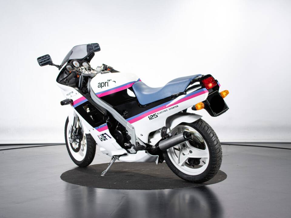 Immagine 4/17 di Aprilia AF1 125 Project 108 (1987)